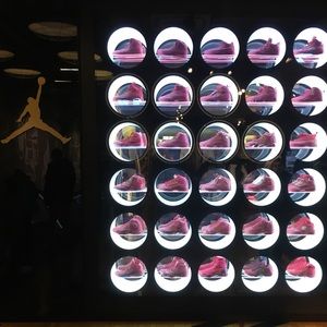 Meet your Posher, Mark